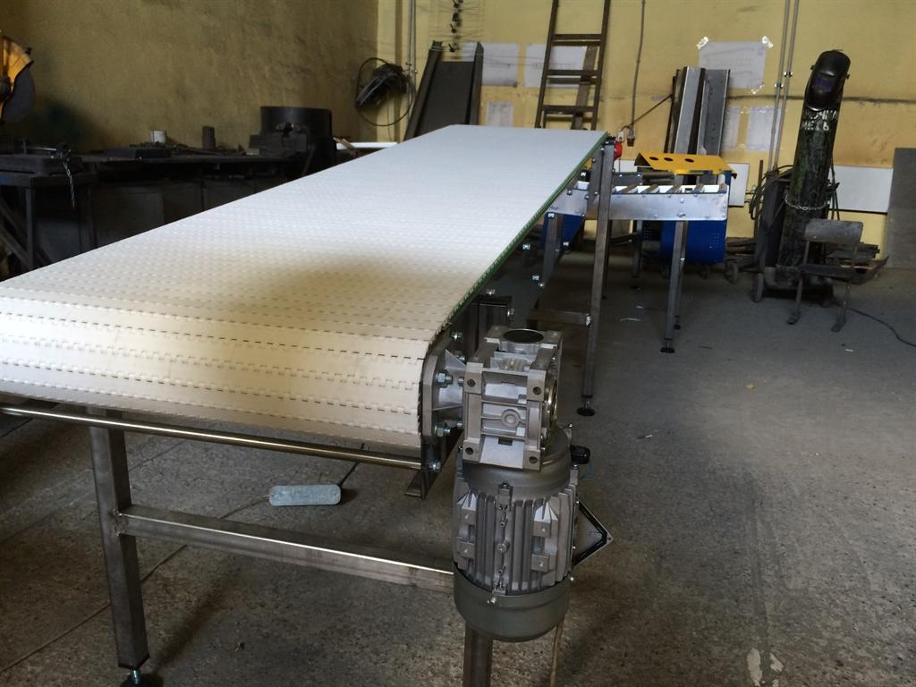 Транспортер ленточный пищевой